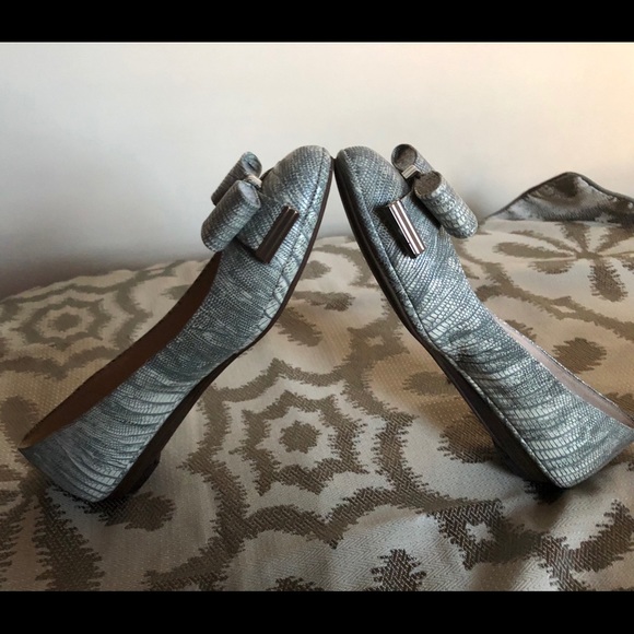 🆕LOUISE ET CIE BETSIE BOW BALLET FLATS 🥿 Sz 8.5M - Picture 11 of 15